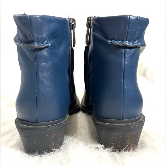 Franco Sarto Ladies Forta Square Toe Ankle Boots Vegan Leather Blue Size 8 EUC - Picture 4 of 9